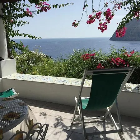 Appartamento Vista Mare Mela Città di Lipari