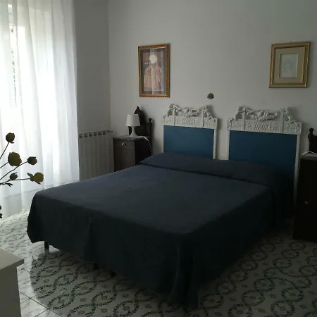 Vista Mare Mela Липари
